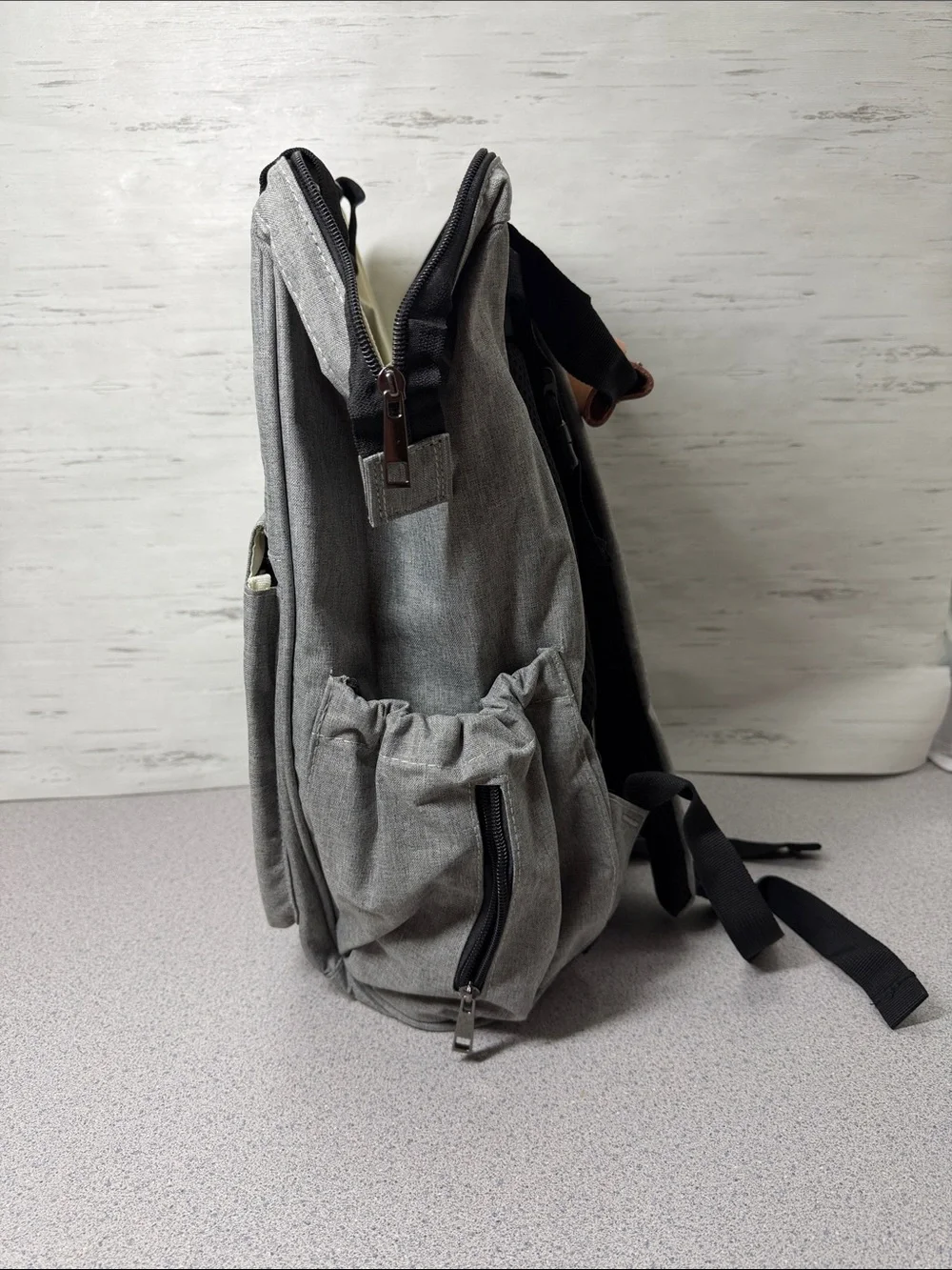 N/A stylish grey